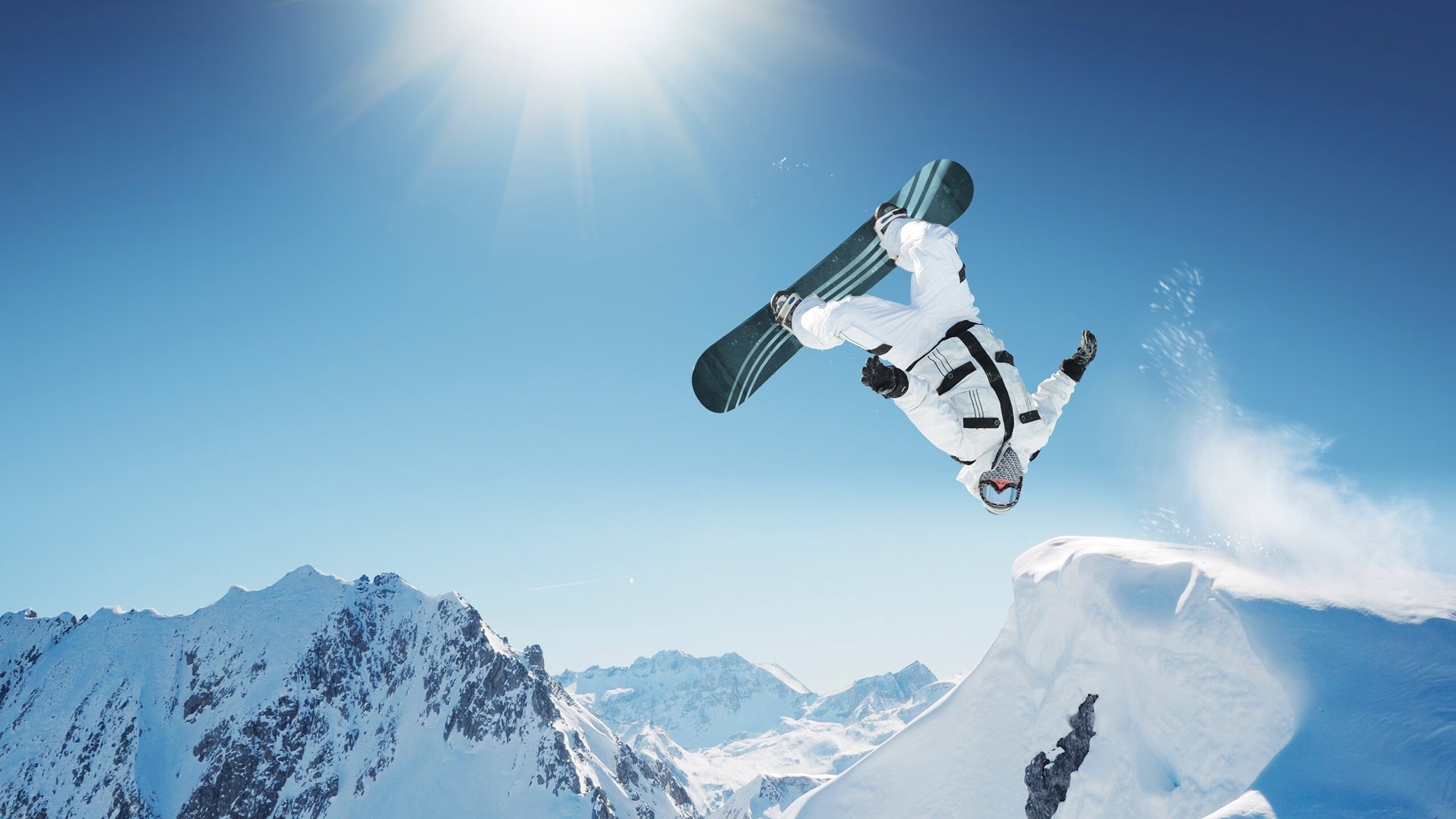 国家队注重球员体能分配科学控制训练强度,职业球员体能训练