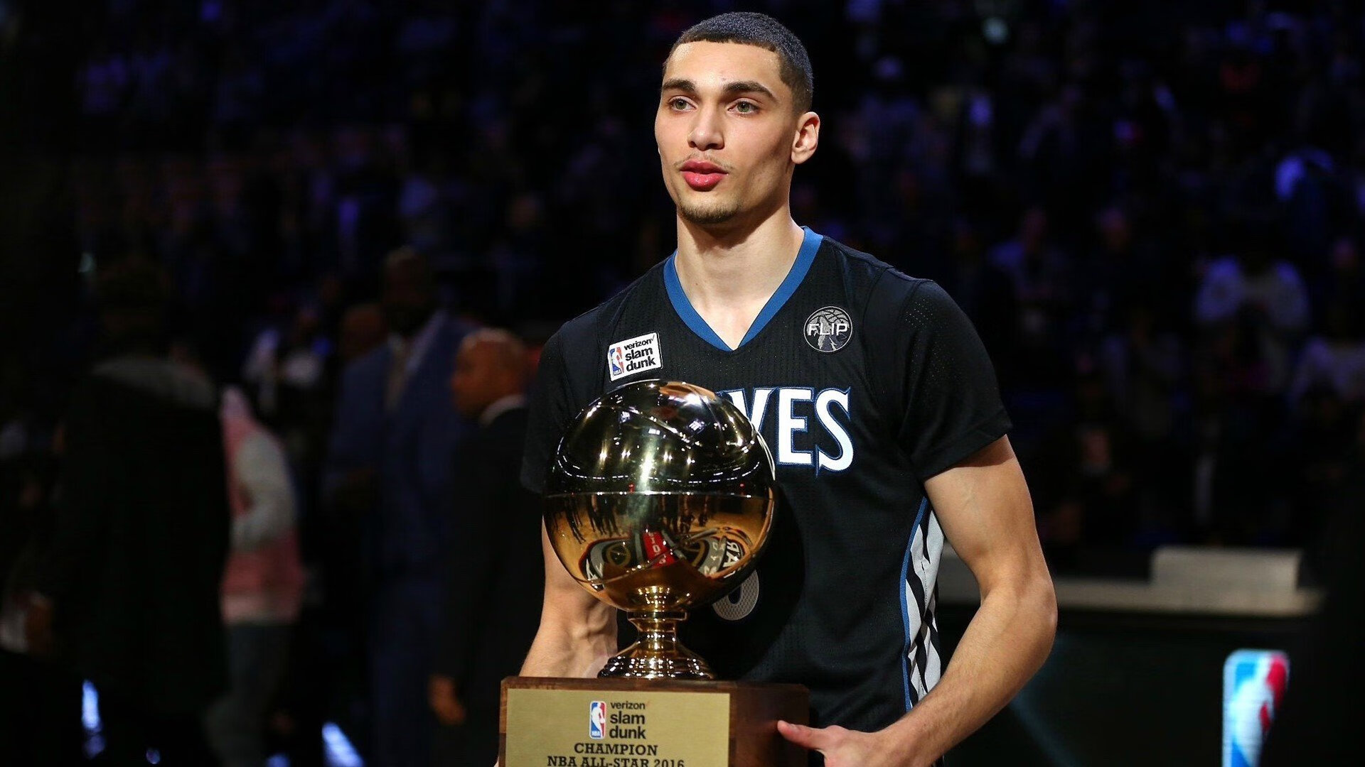 骑士外线球员加练三分投射保持手感火热,骑士内线强吗