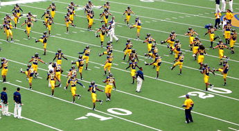 中国足球团队精神塑造，足球团队精神的句子